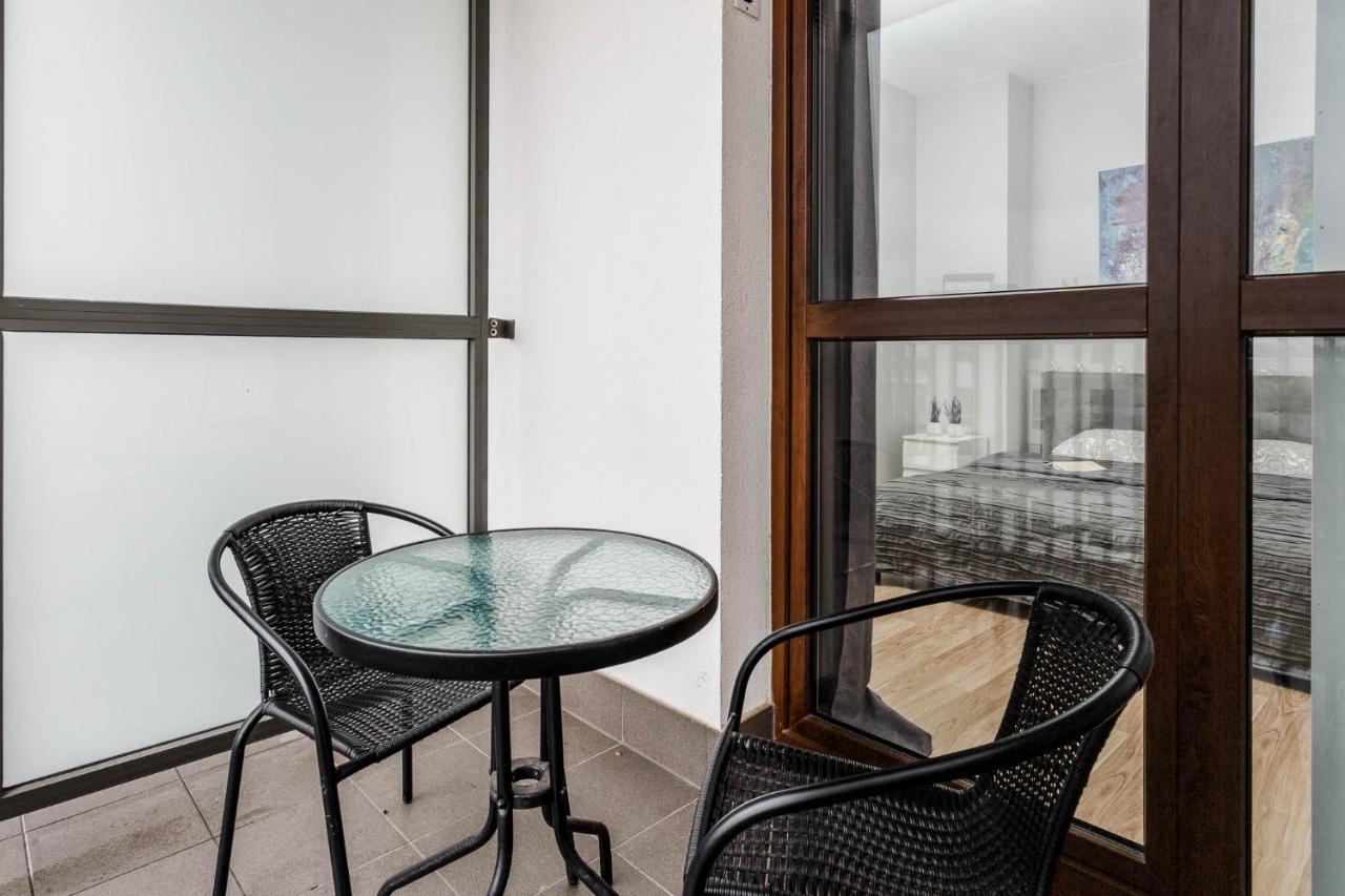 Chill Apartments Airport Ursynow Warschau Exterior foto