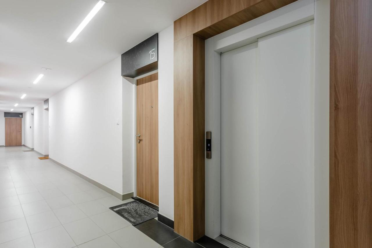 Chill Apartments Airport Ursynow Warschau Exterior foto